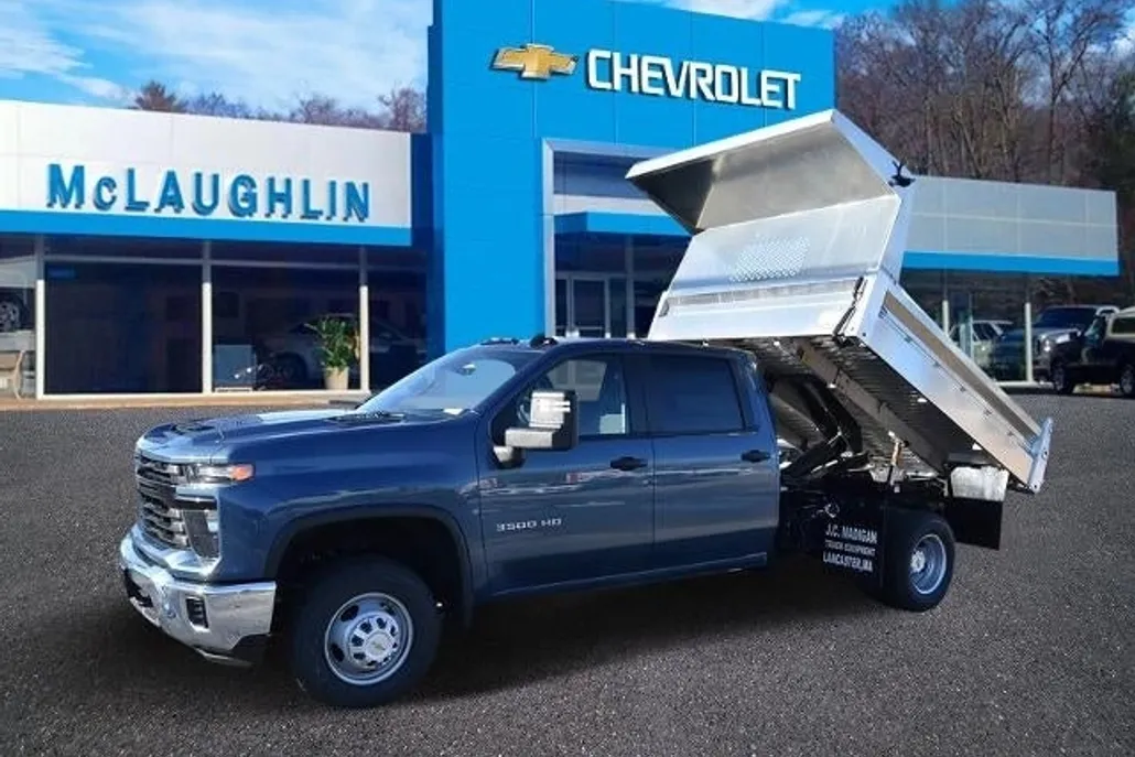 2024 Chevrolet Silverado Work Truck photo 1