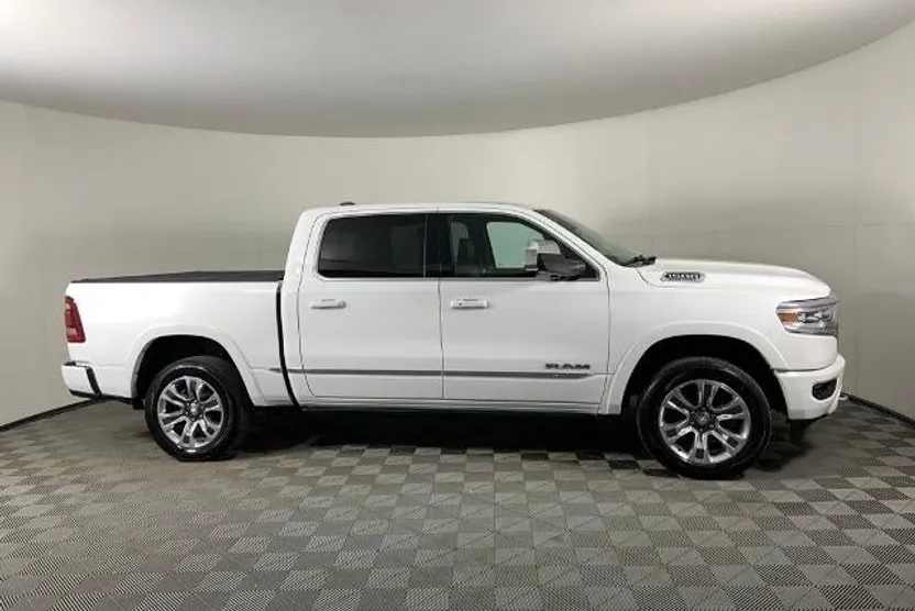 2023 Ram 1500 Limited photo 1