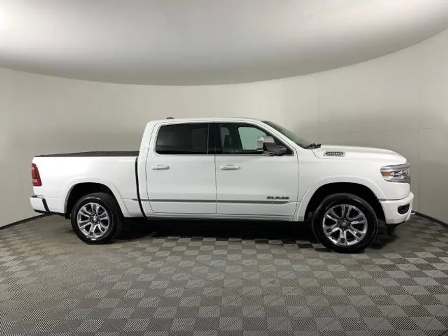 2023 Ram 1500 Limited photo 1