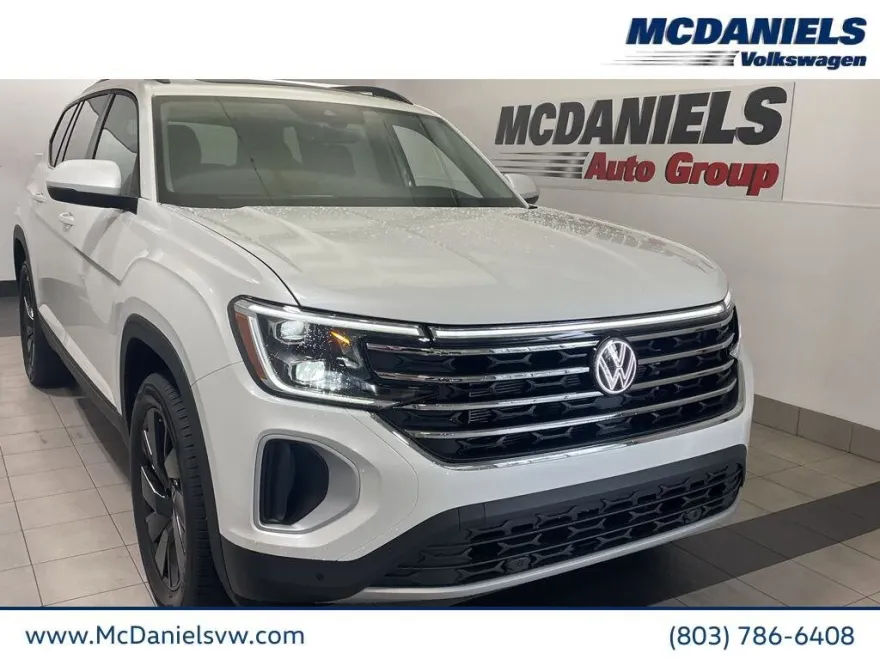 2026 Volkswagen Atlas SE Technology photo 1