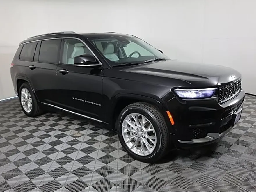 2021 Jeep Grand Cherokee L Summit photo 1