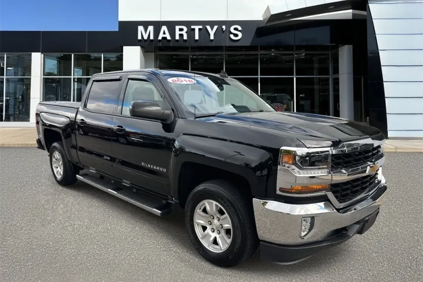 2018 Chevrolet Silverado 1500 LT1 photo 1