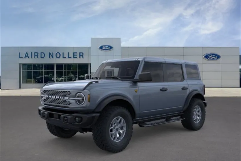 2025 Ford Bronco Badlands photo 1