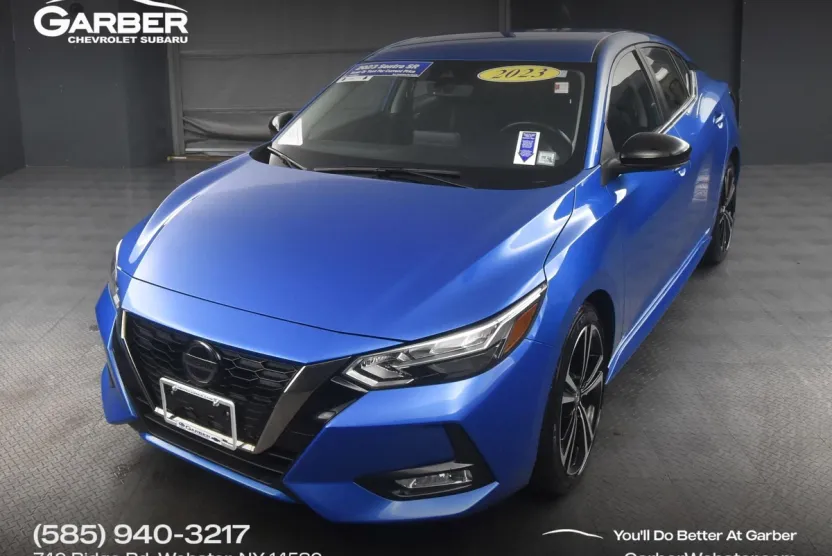2023 Nissan Sentra SR photo 1