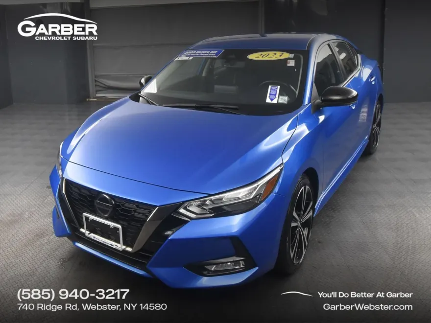 2023 Nissan Sentra SR photo 1