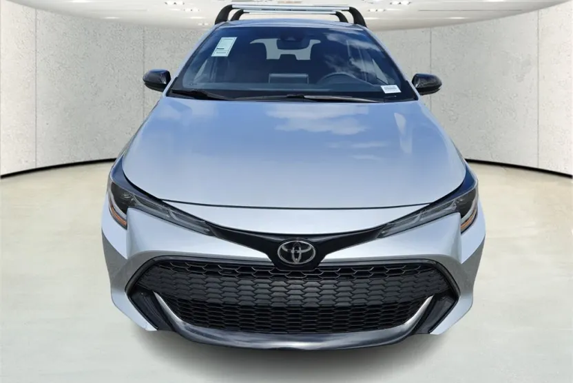 2022 Toyota Corolla SE photo 1