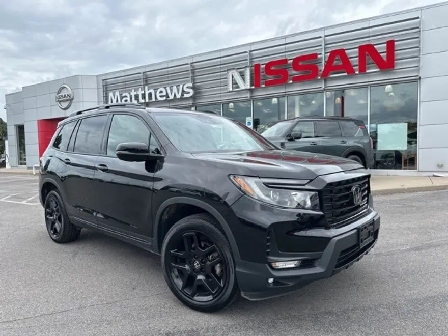 2024 Honda Passport Black Edition photo 1