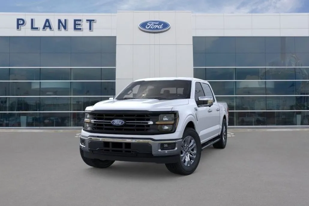 2025 Ford F-150 XLT photo 1