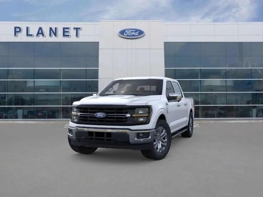 2025 Ford F-150 XLT photo 1
