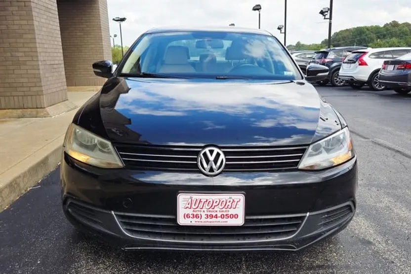 2014 Volkswagen Jetta SE photo 1