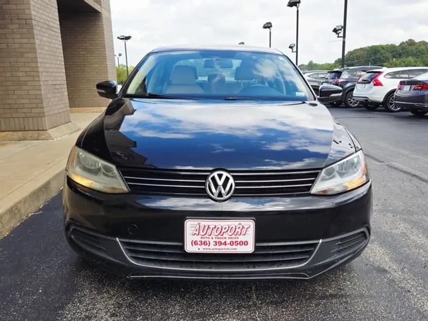 2014 Volkswagen Jetta SE photo 1