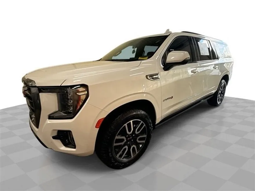 2022 Gmc Yukon XL AT4 photo 1