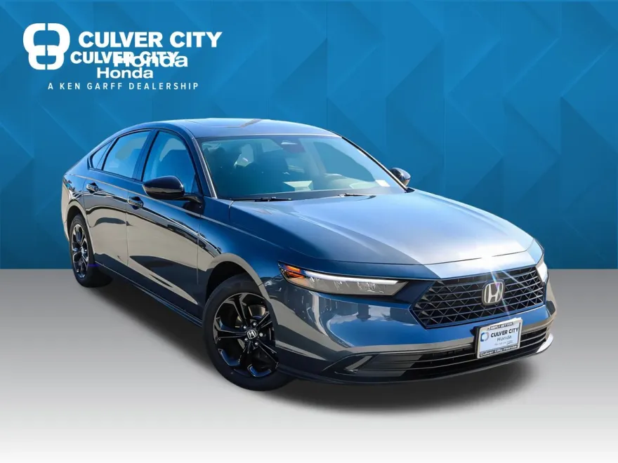 2025 Honda Accord SE photo 1