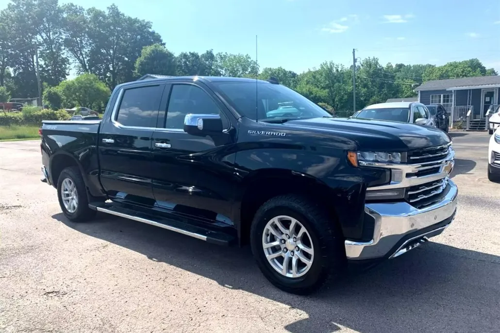 2020 Chevrolet Silverado 1500 LTZ photo 1