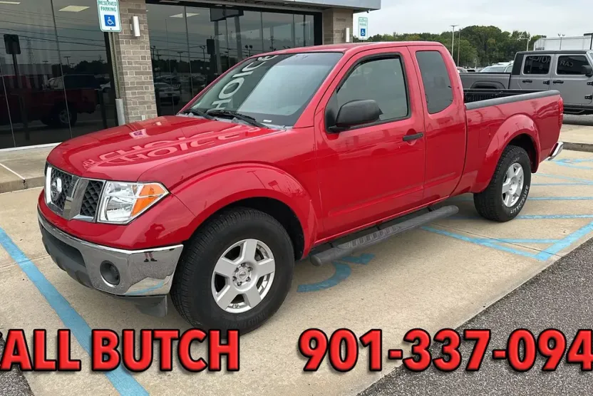 2007 Nissan Frontier King Cab SE photo 1
