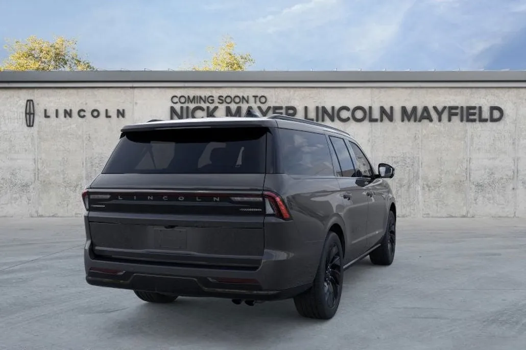 2025 Lincoln Navigator L Reserve photo 1
