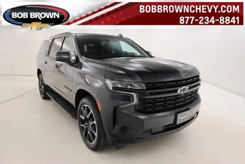 2023 Chevrolet Suburban RST photo 1