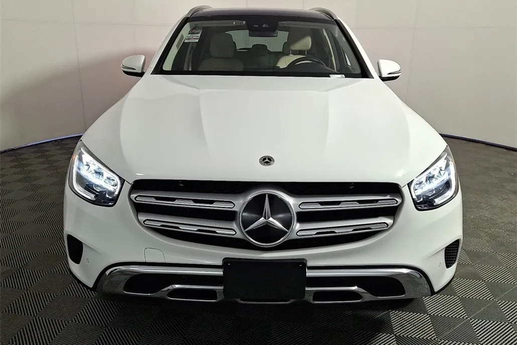 2022 Mercedes Benz GLC 300 4MATIC photo 1
