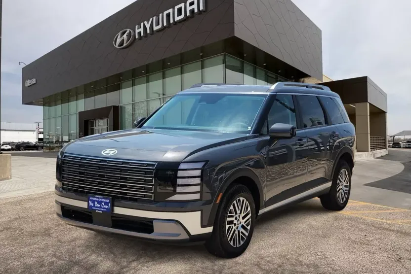 2026 Hyundai Palisade SEL photo 1
