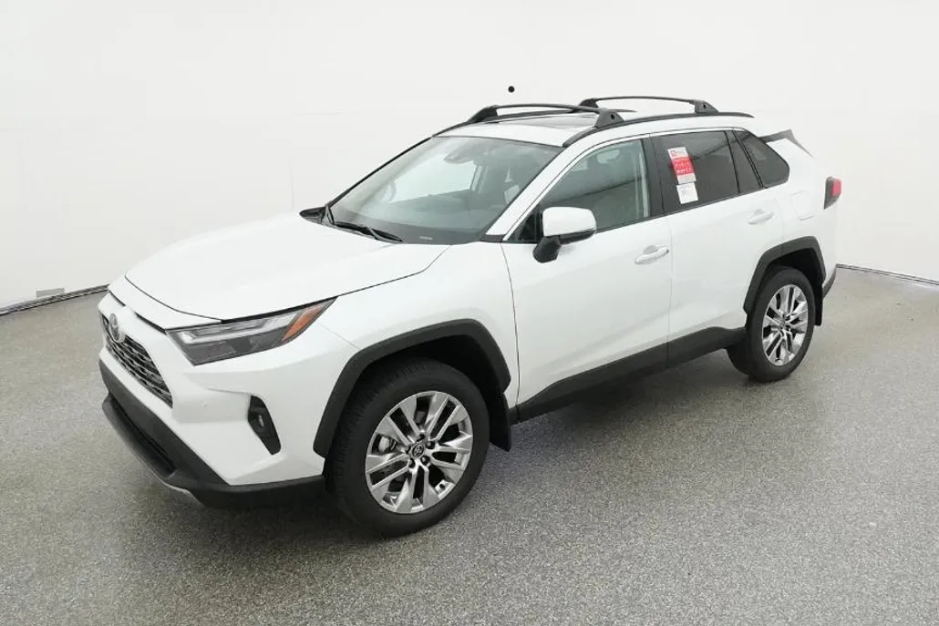 2025 Toyota RAV4 Limited photo 1