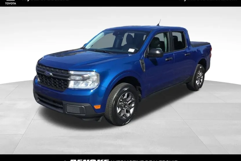 2024 Ford Maverick XLT photo 1