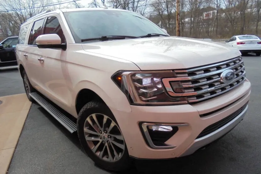 2018 Ford Expedition MAX Limited photo 1