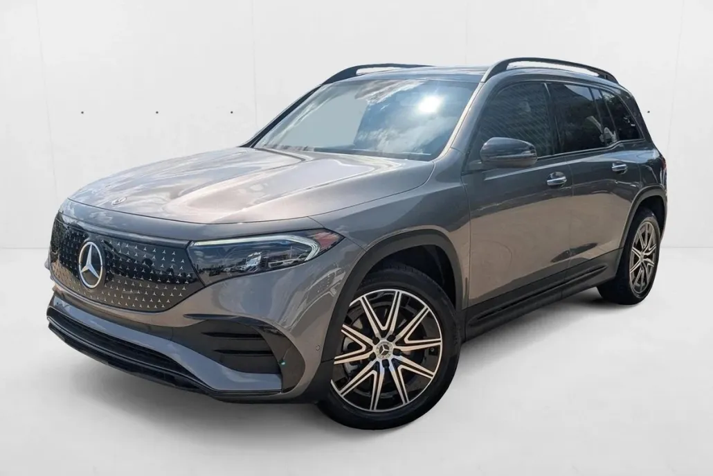 2024 Mercedes Benz EQB 250+ photo 1