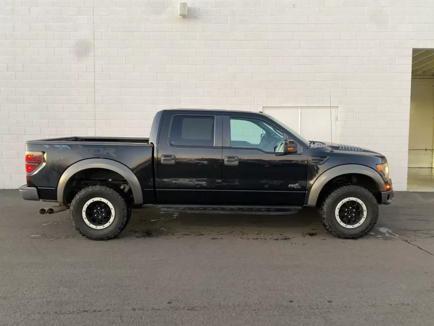 2013 Ford F-150 SVT Raptor photo 1