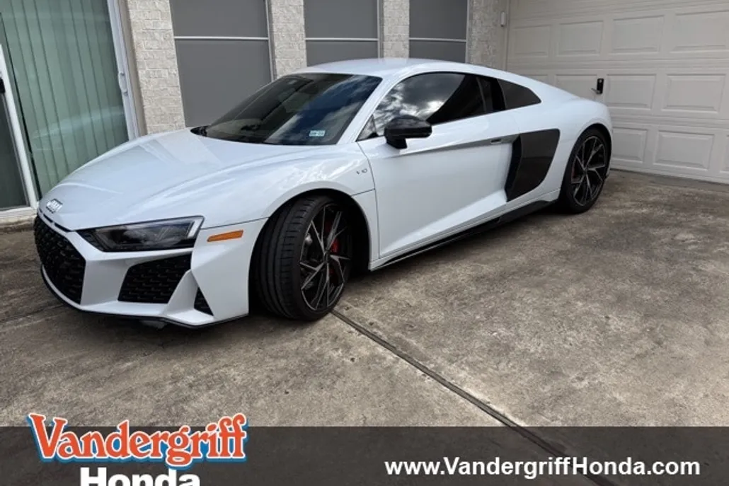 2022 Audi R8 V10 Performance photo 1