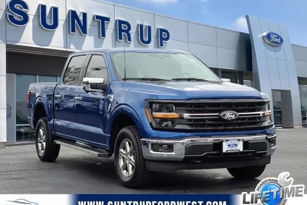 2024 Ford F-150 XLT photo 1