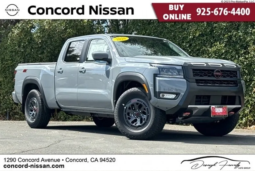 2026 Nissan Frontier Crew Cab PRO-4X photo 1
