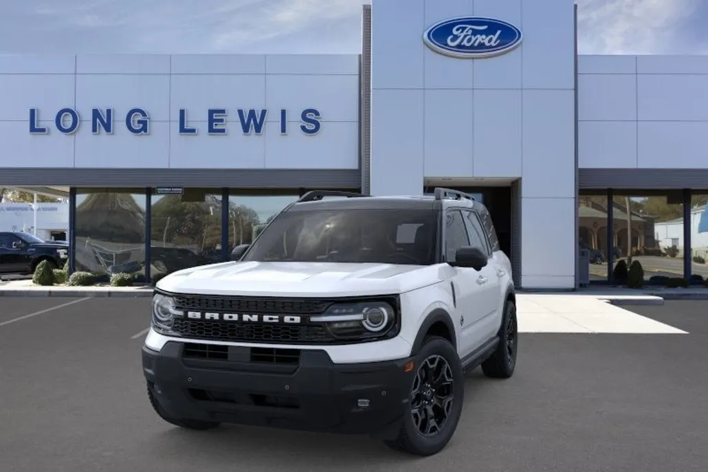 2025 Ford Bronco Sport Outer Banks photo 1