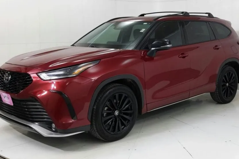 2023 Toyota Highlander XSE photo 1