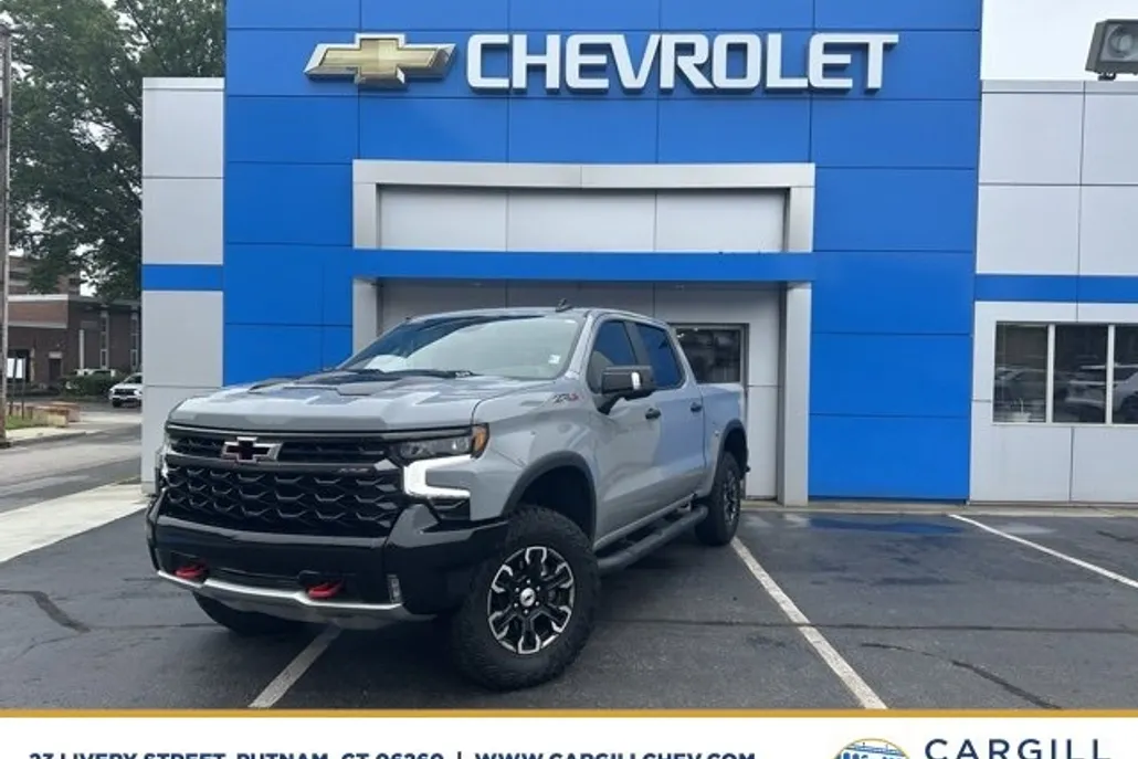 2024 Chevrolet Silverado 1500 ZR2 photo 1
