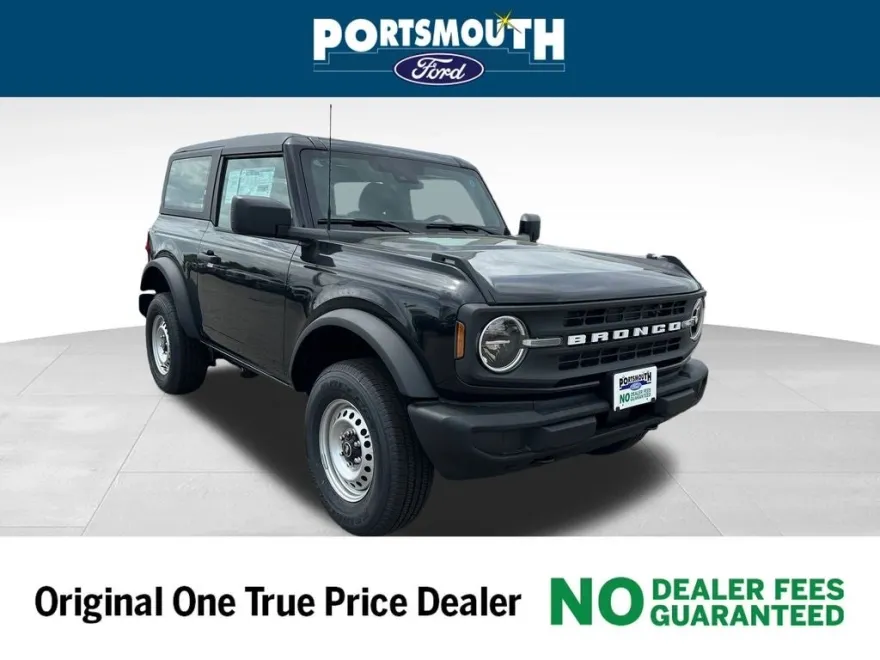 2025 Ford Bronco Base photo 1