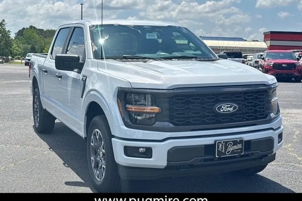 2025 Ford F-150 STX photo 1