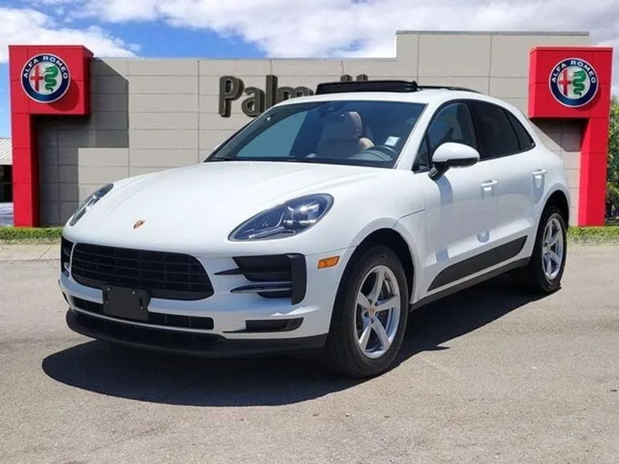 2021 Porsche Macan Base photo 1