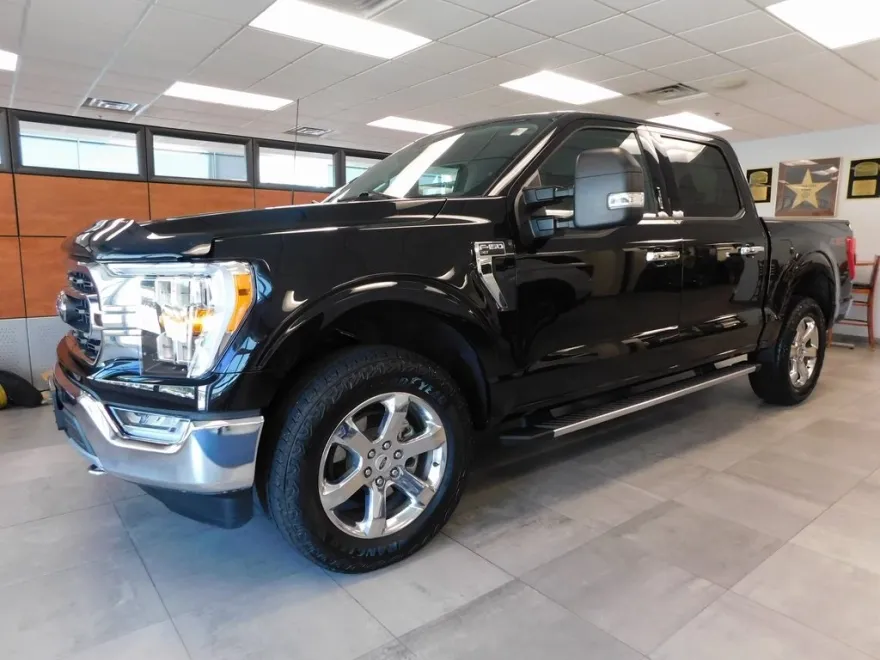 2021 Ford F-150 XLT photo 1