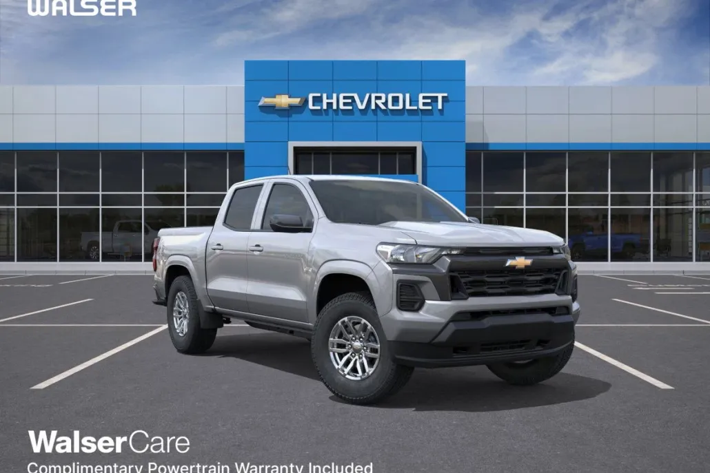 2025 Chevrolet Colorado Work Truck LT photo 1