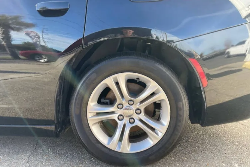 2020 Dodge Charger SXT photo 1