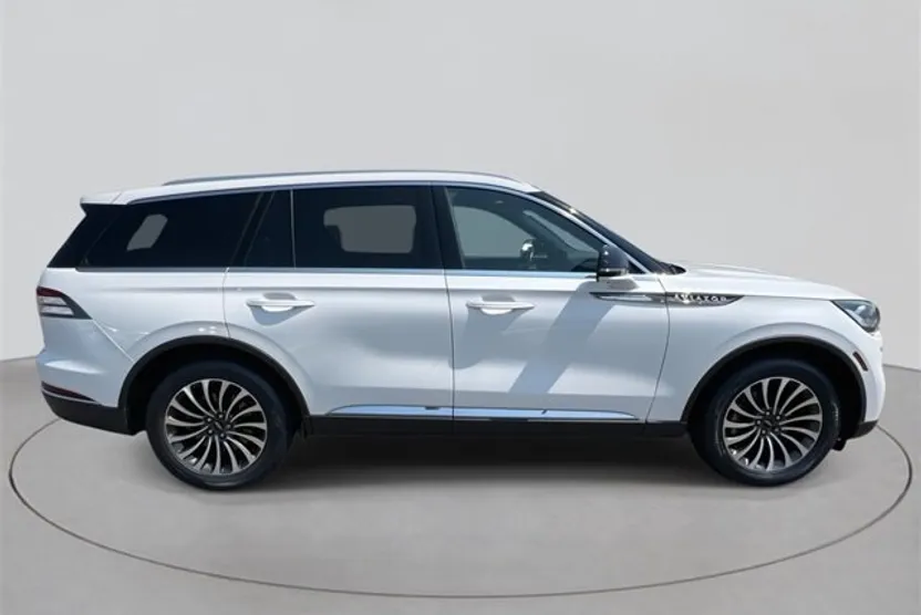 2020 Lincoln Aviator Reserve photo 1