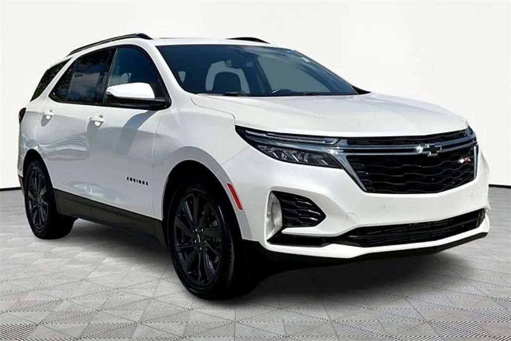 2022 Chevrolet Equinox RS photo 1