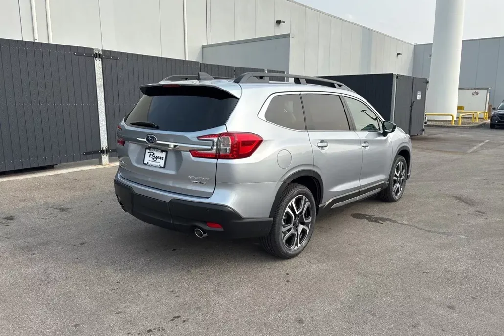 2025 Subaru Ascent Limited photo 1