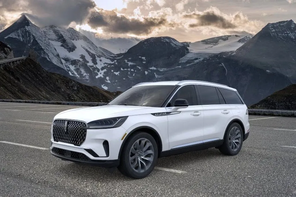 2025 Lincoln Aviator Premiere photo 1