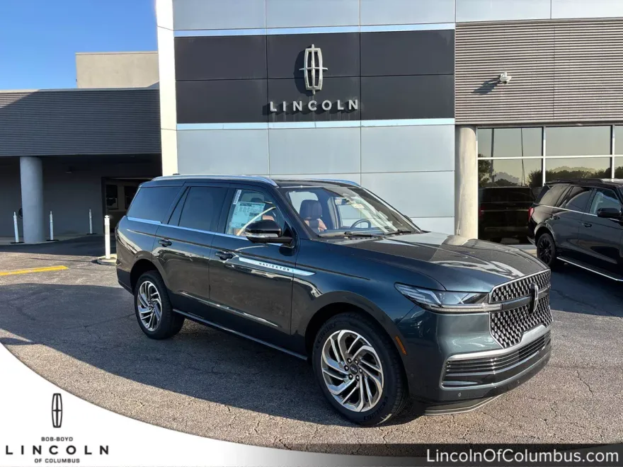 2025 Lincoln Navigator Reserve photo 1