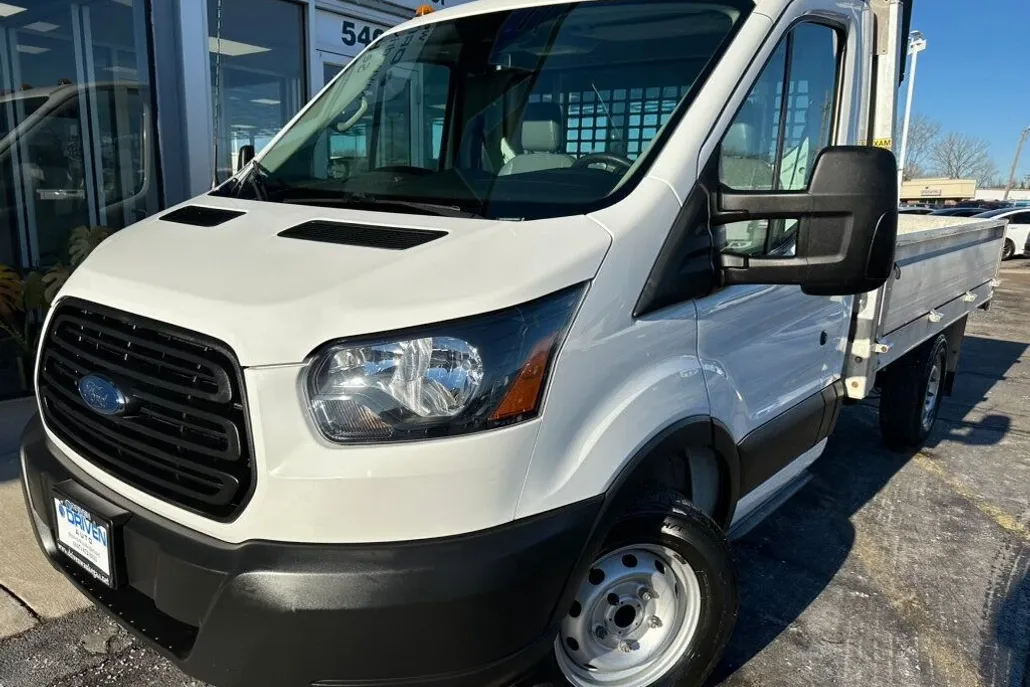 2019 Ford Transit Chassis photo 1