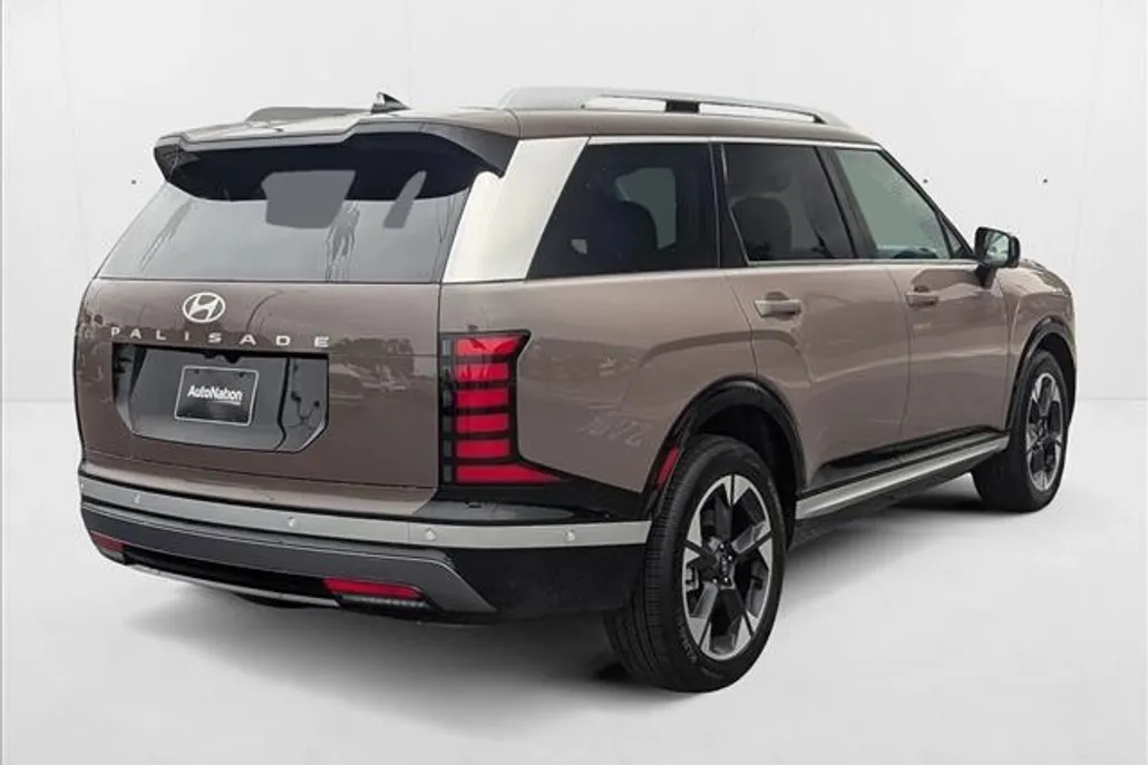 2026 Hyundai Palisade Limited photo 1