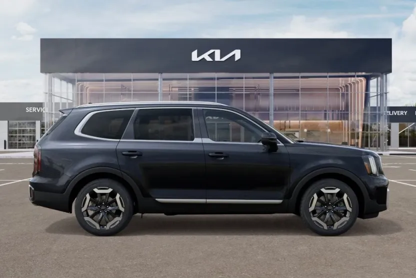 2025 Kia Telluride EX photo 1