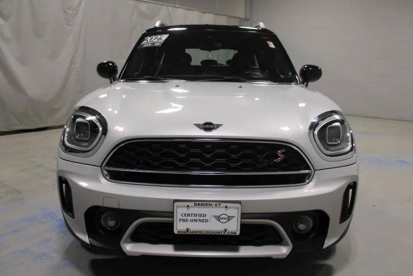 2023 Mini Countryman S ALL4 photo 1