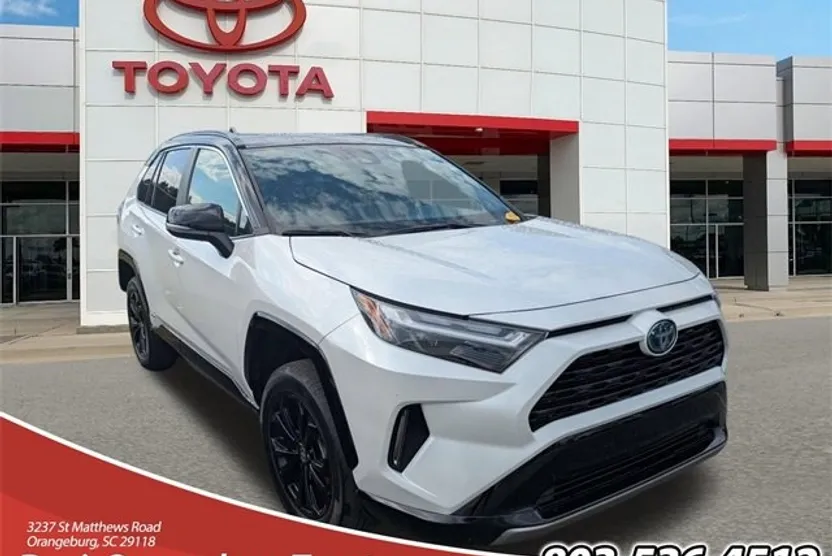 2024 Toyota RAV4 Hybrid XSE photo 1
